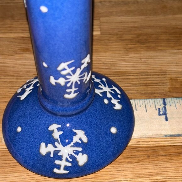 Vintage Set of 2 Blue Ceramic Candle Holders With Snowflake Design Holiday 6"x3" - Picture 5 of 9